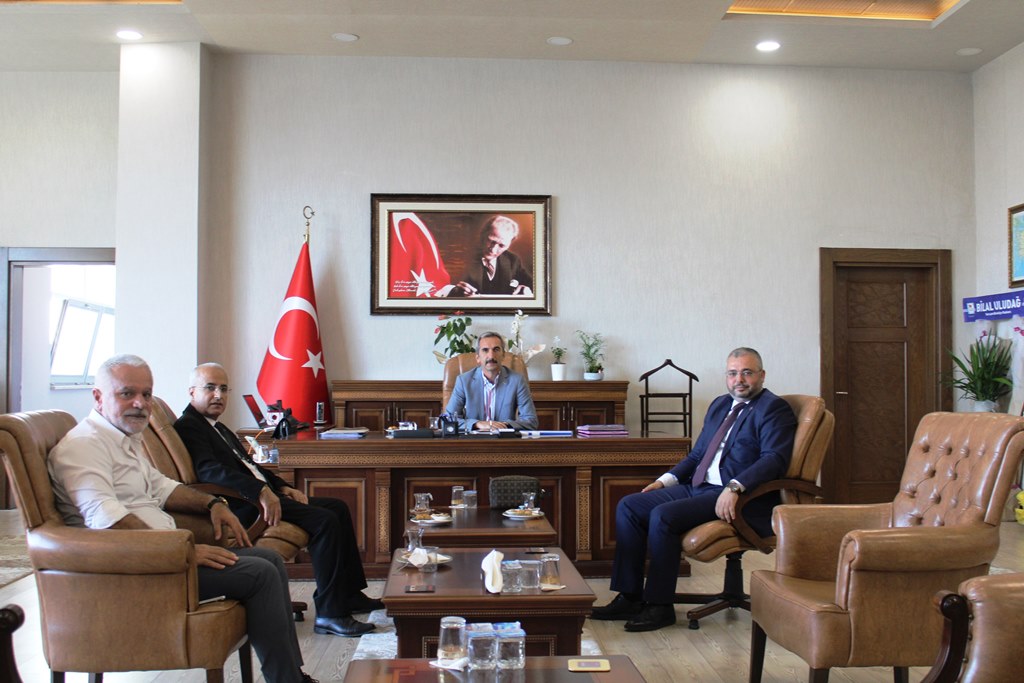 Cumhurbaşkanlığı İletişim Başkanlığı Adana Bölge Müdürü Ali İmran TURGUT, Sanayi ve Teknoloji  İl Müdürü Remzi ÖZDOĞAN ve  Bülent ÇAKMAK'tan ziyaret.